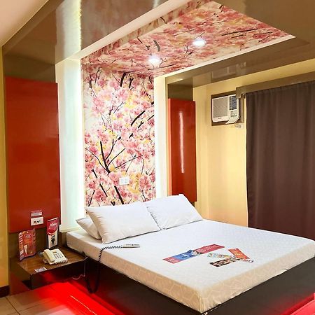 Hotel Sogo Sta Rosa Santa Rosa  Esterno foto